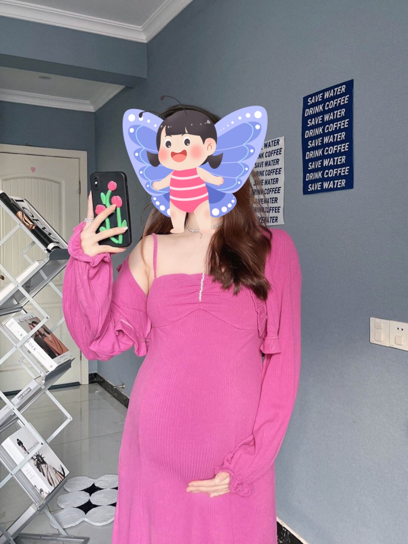 Ƹ